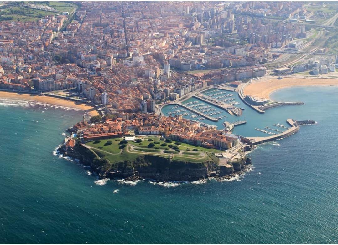 Albor II Hotell Gijón Eksteriør bilde